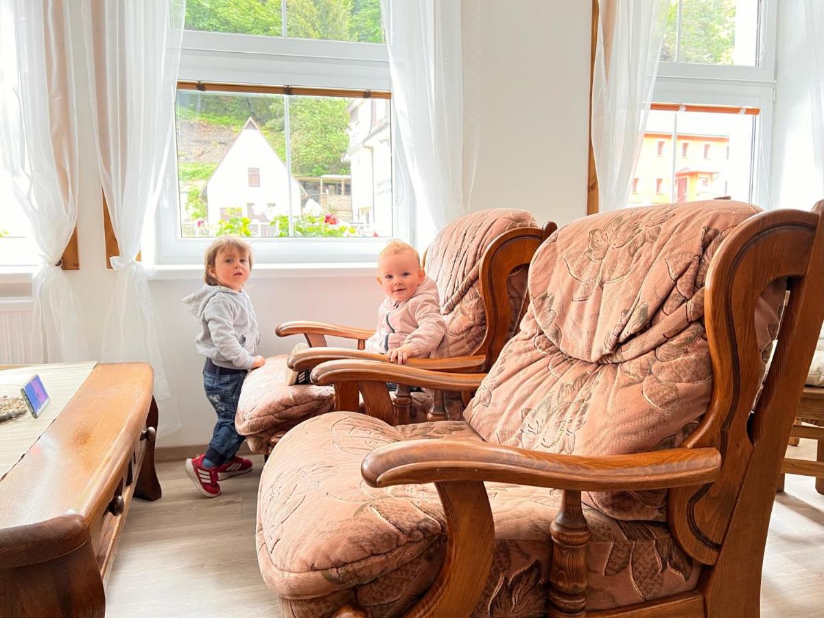 Pension Pod Skalou Hřensko Buitenkant foto